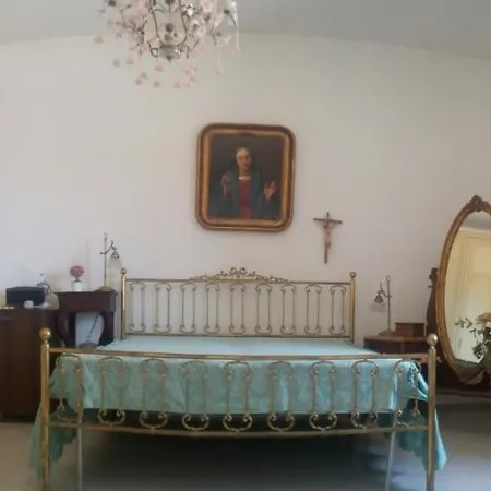 Nocleg ze śniadaniem B&B Villa Maria