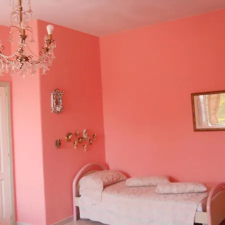 B&B Villa Maria Nocleg ze śniadaniem *